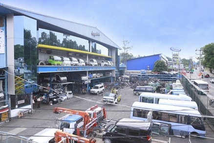 auto part store